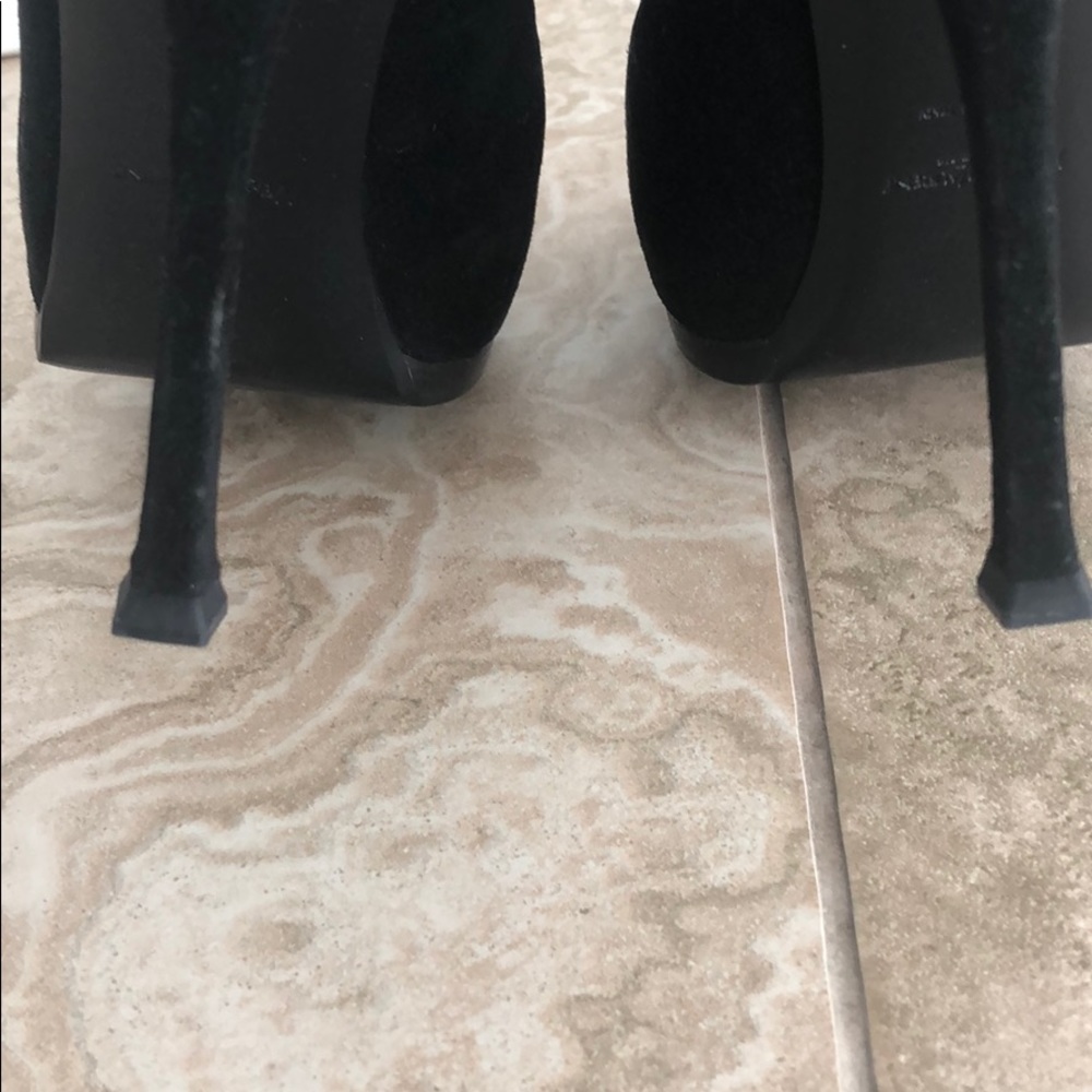 YSL - Picture 5 of 8